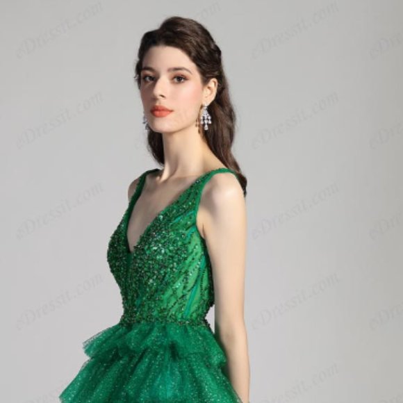 Green V-Cut Beaded Shiny Layers Party Cake Dress - Like New - Picture 5 of 11